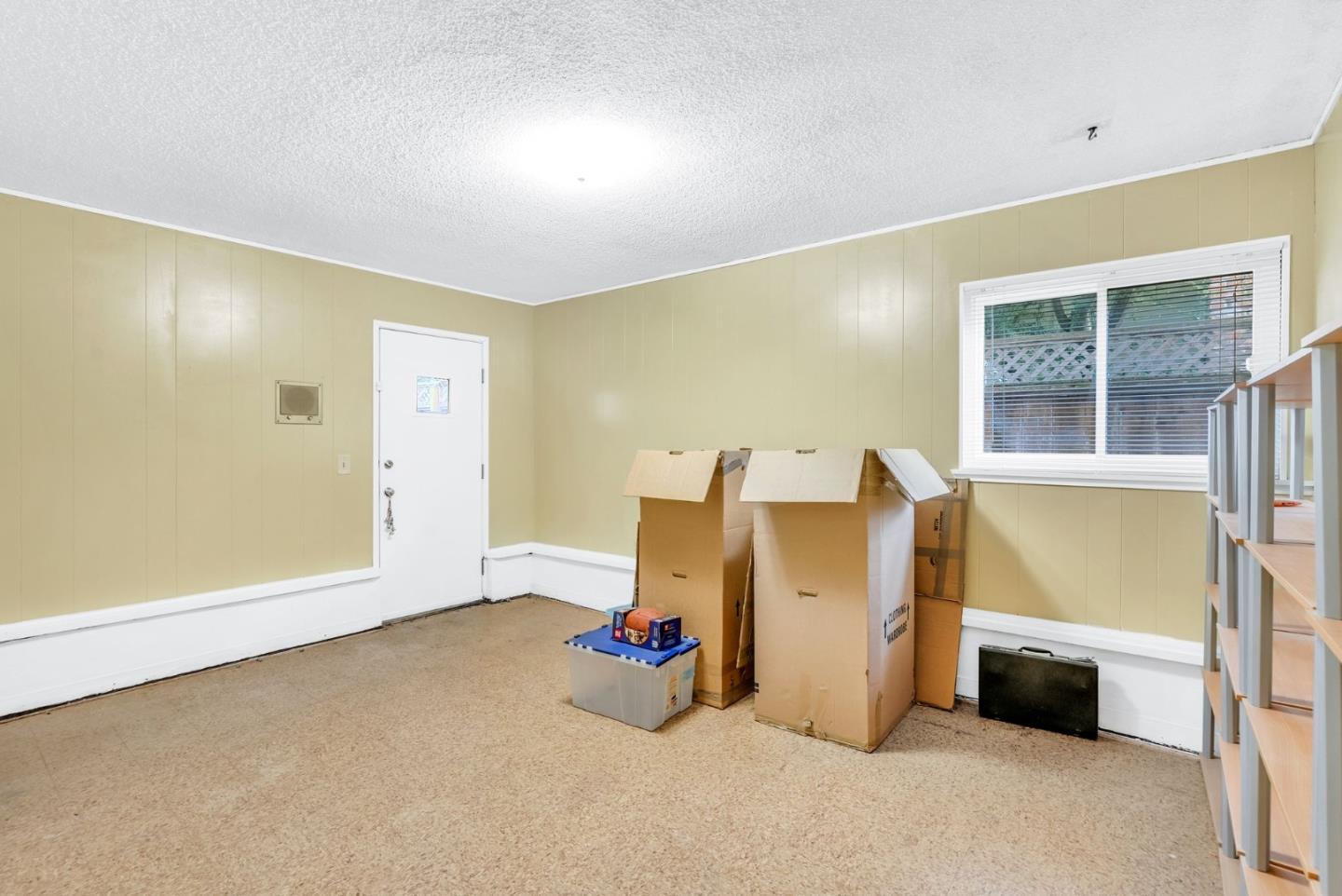 1546 Terra Nova BLVD