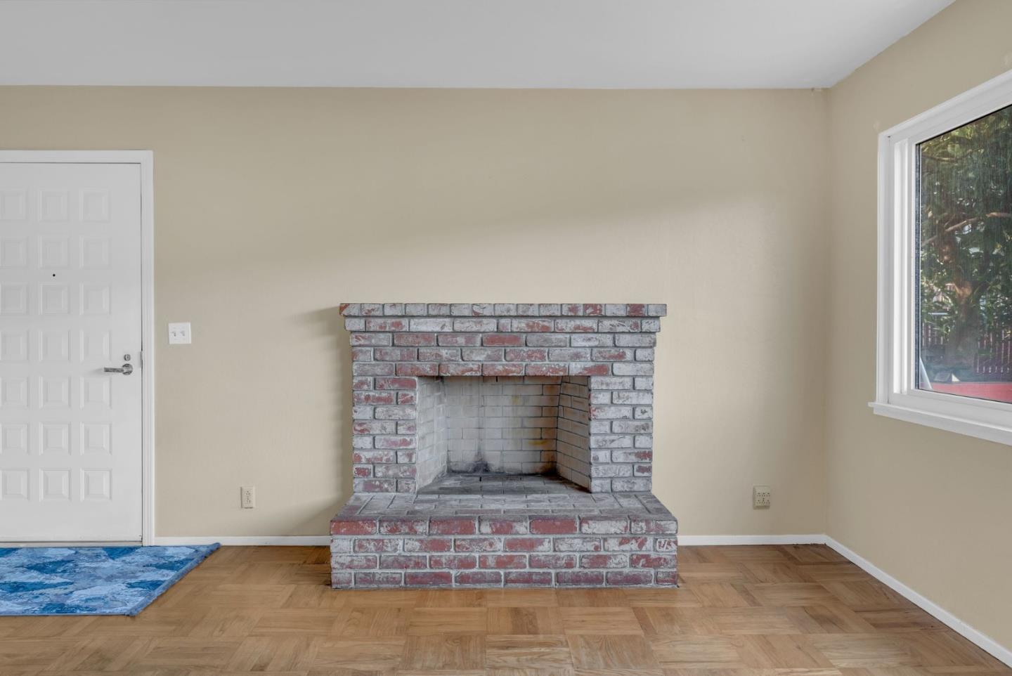 1546 Terra Nova BLVD