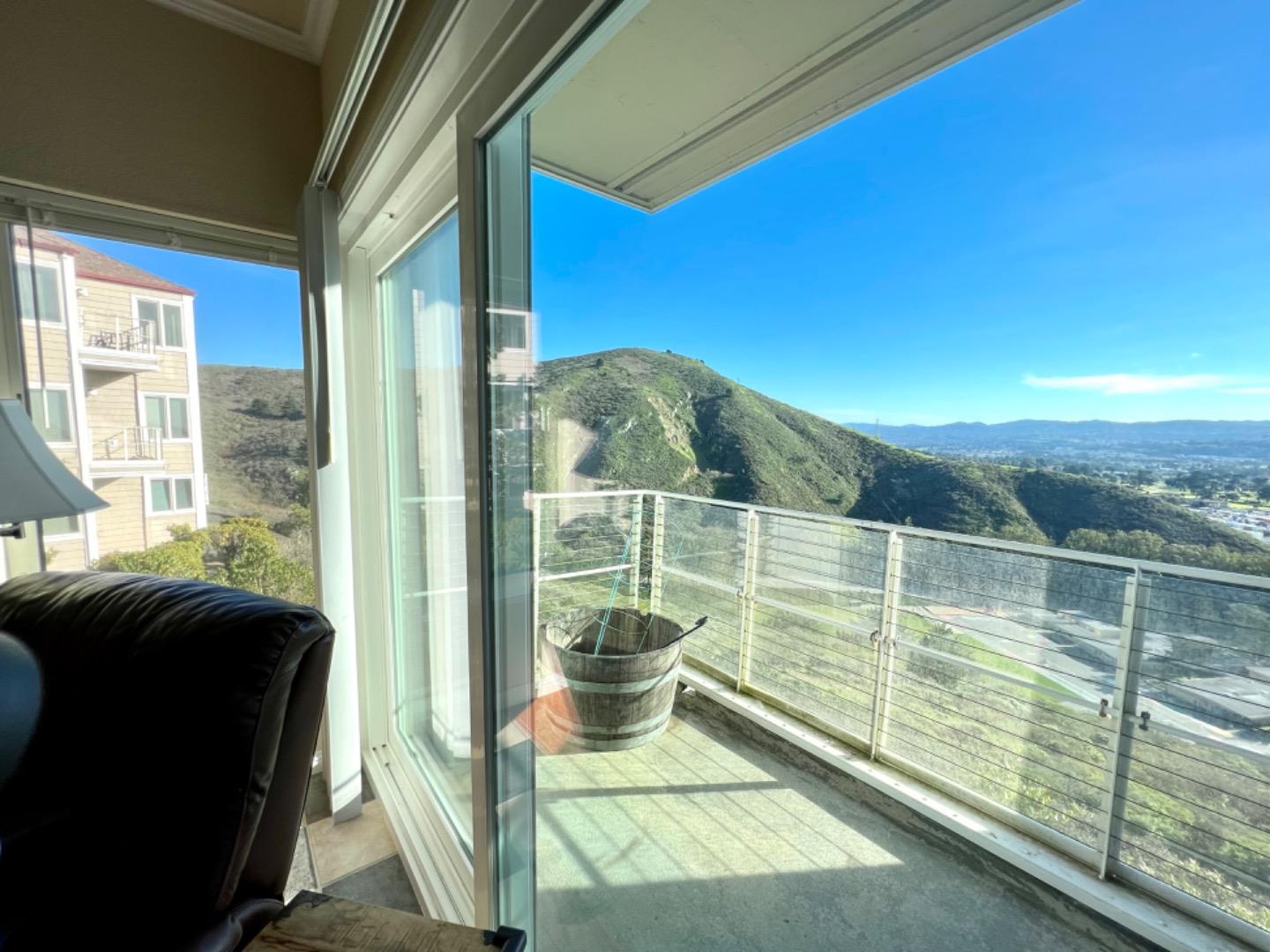 685 Mountain View Drive Unit: 2