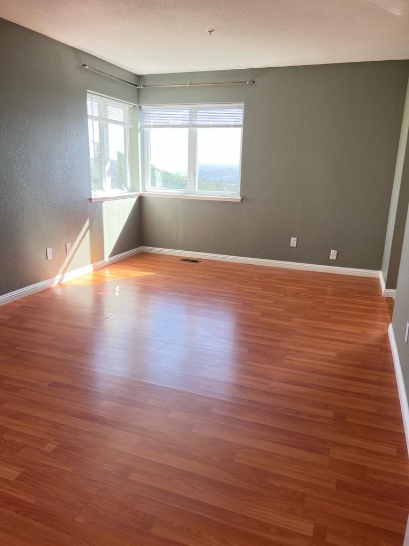 685 Mountain View Drive Unit: 2