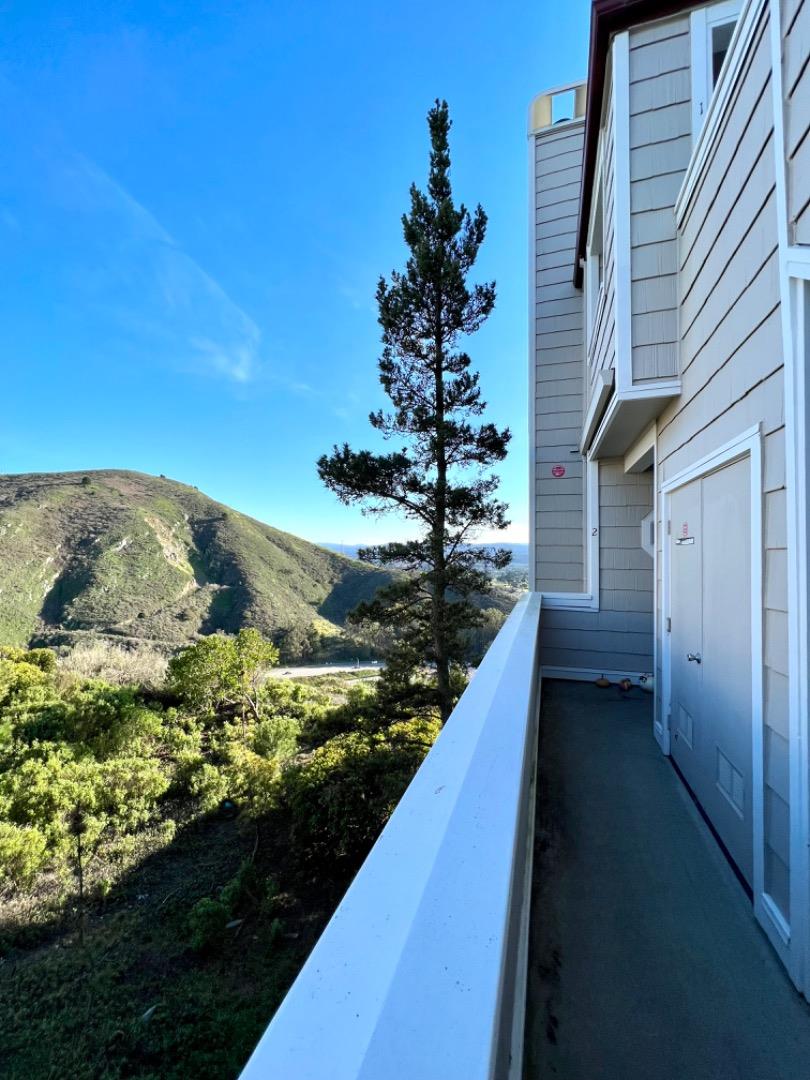 685 Mountain View Drive Unit: 2