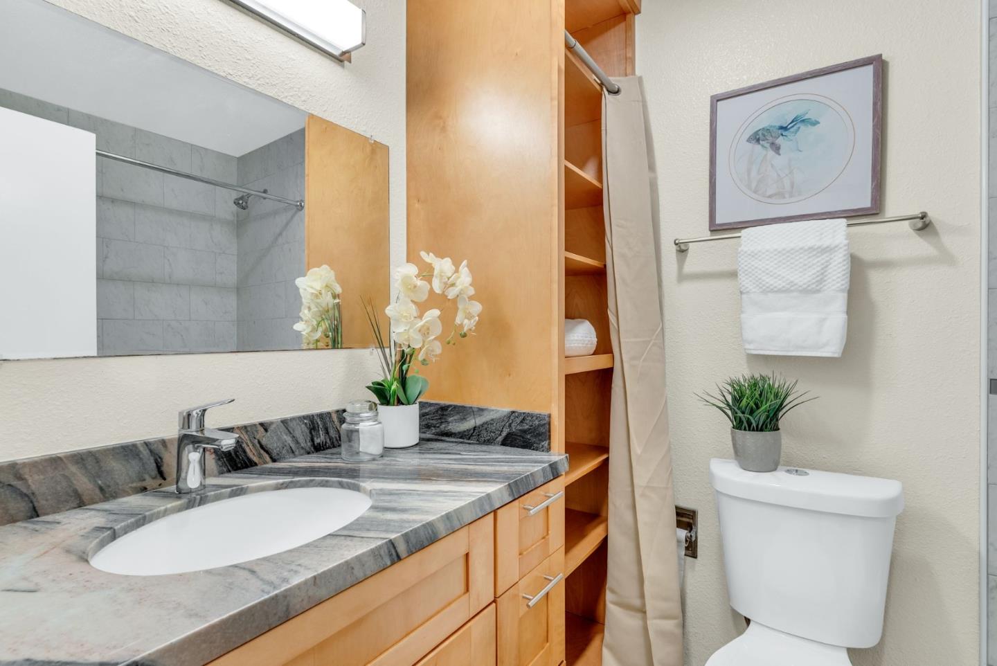 361 Half Moon LN 314