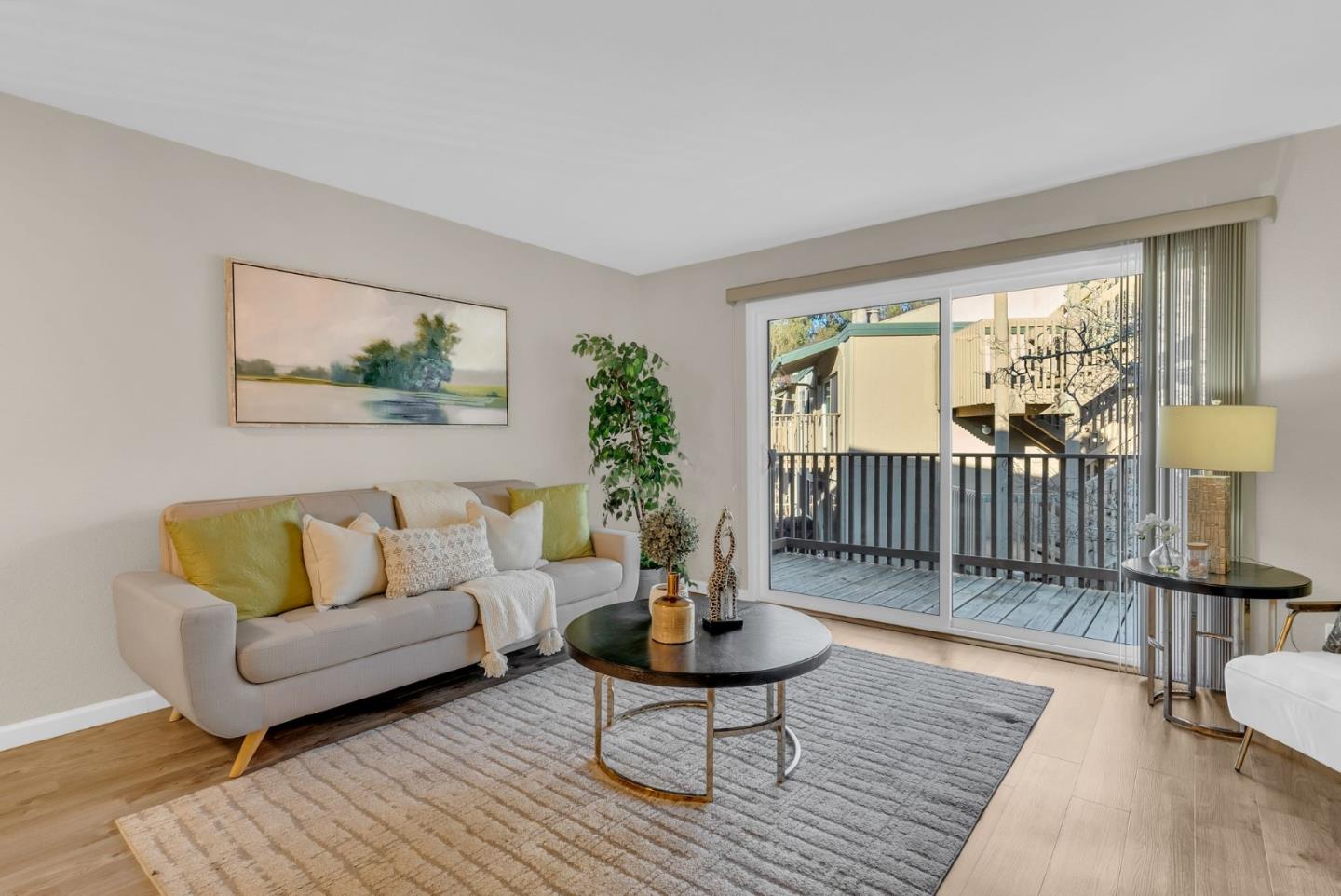 361 Half Moon LN 314