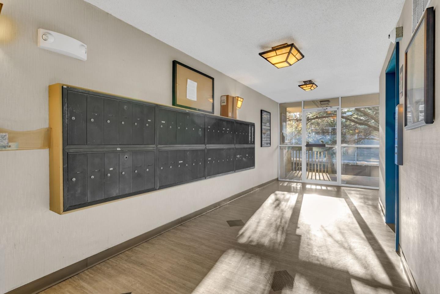 361 Half Moon LN 314