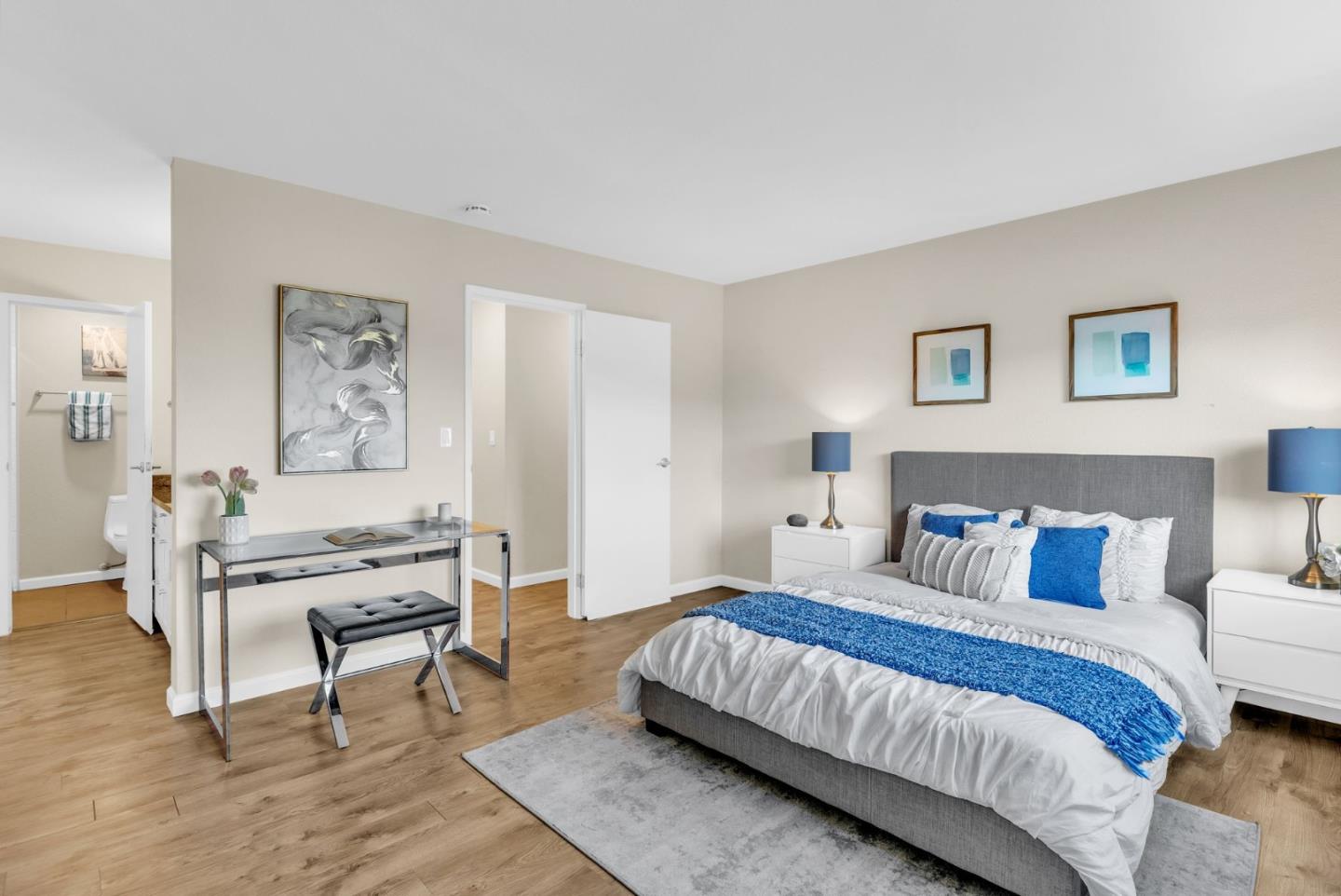 361 Half Moon LN 314