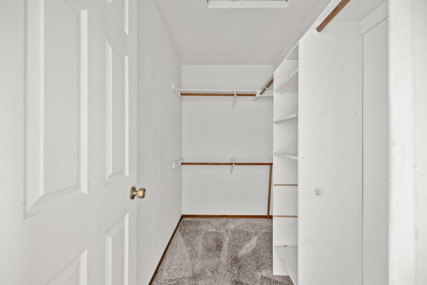 909 N Rosemore Avenue