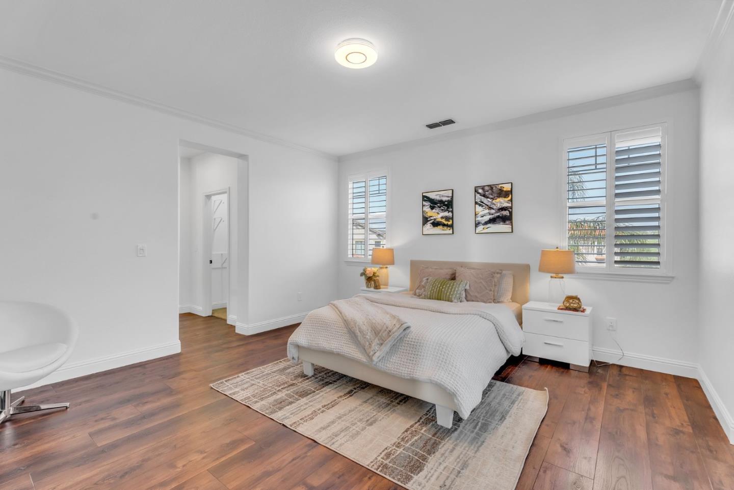 416 N Palo Alto ST