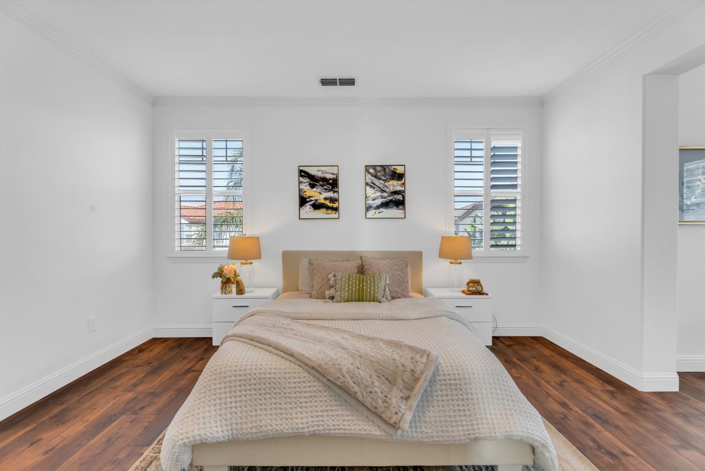 416 N Palo Alto ST