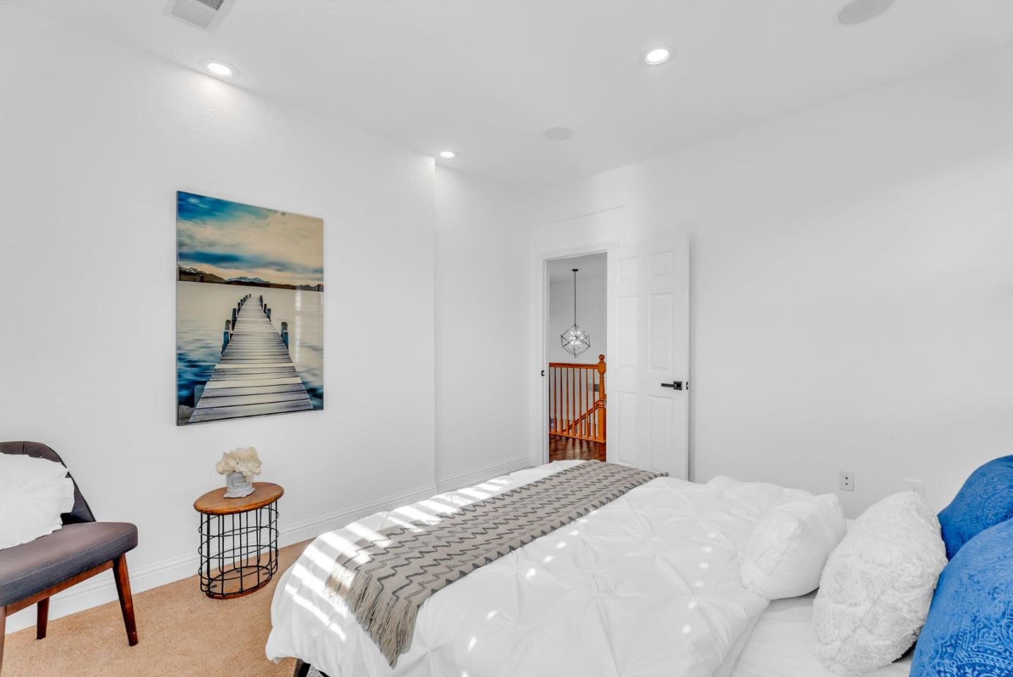 416 N Palo Alto ST