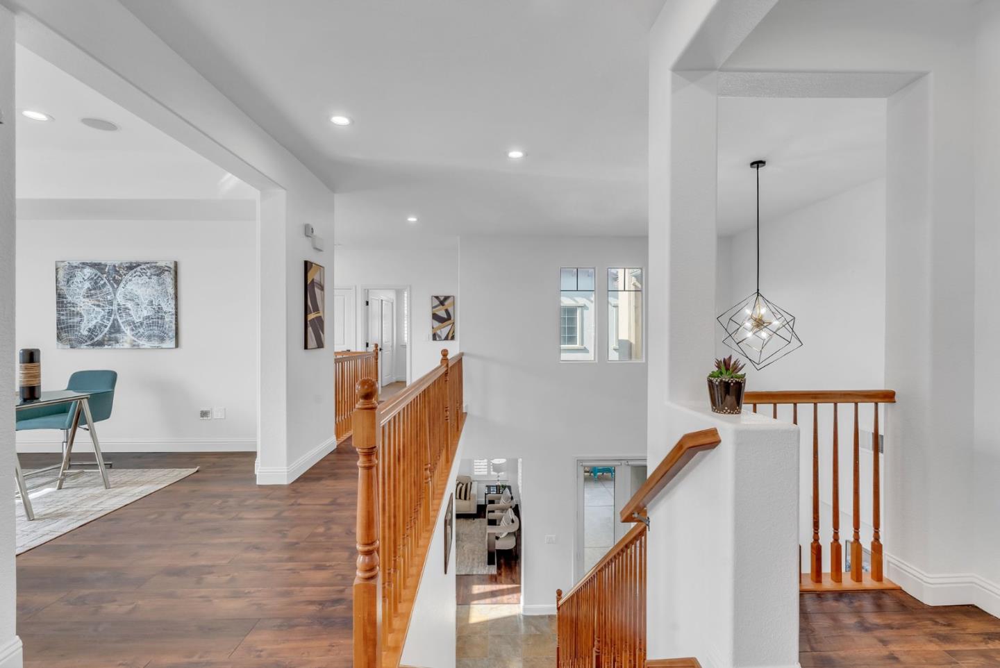 416 N Palo Alto ST