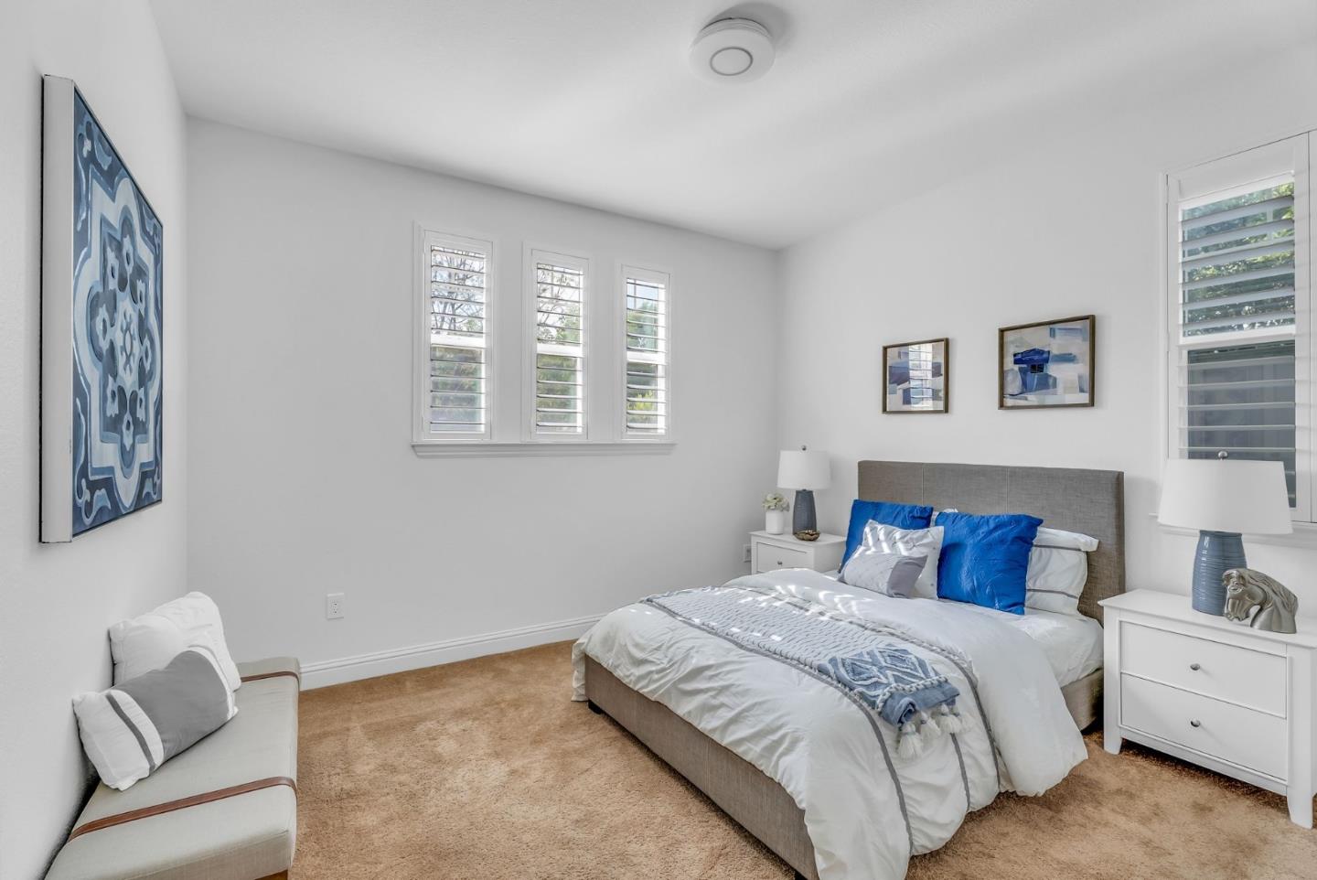 416 N Palo Alto ST
