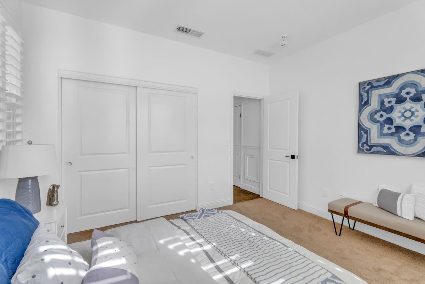 416 N Palo Alto ST