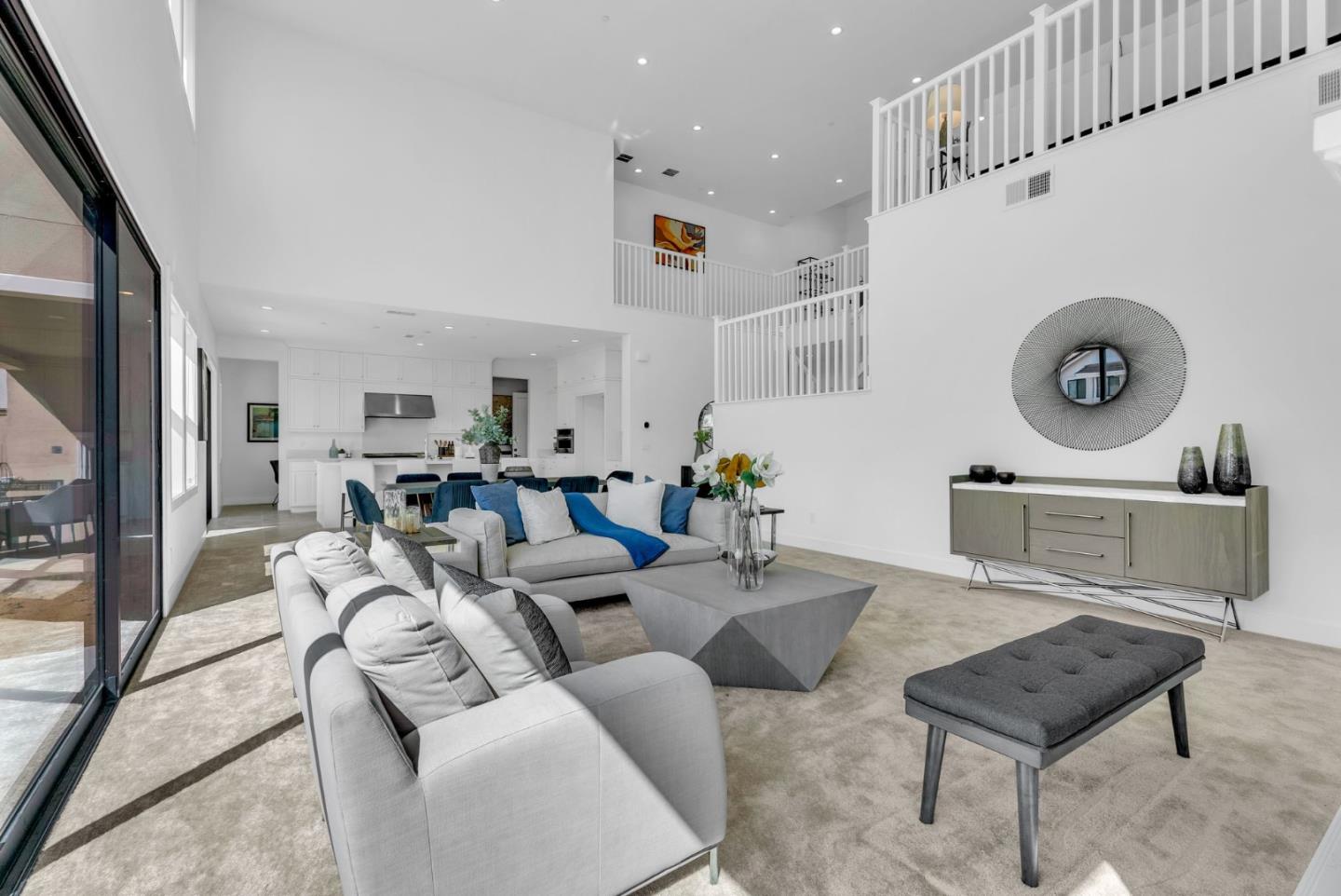 1036 Vista Oaks CT