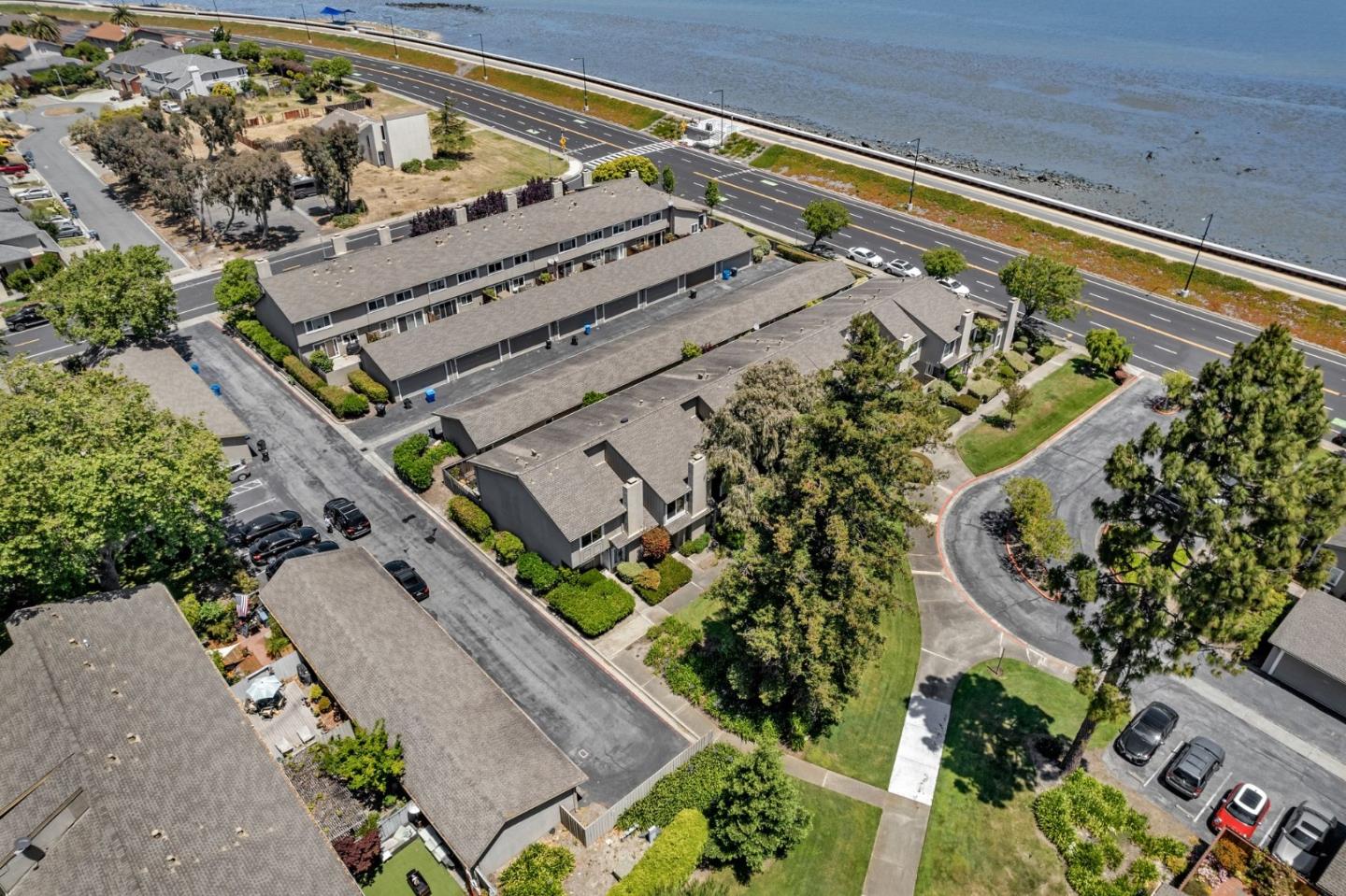 1573 Beach Park BLVD