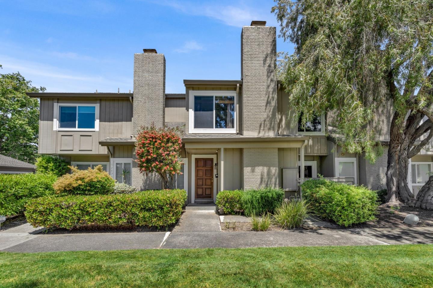 1573 Beach Park BLVD