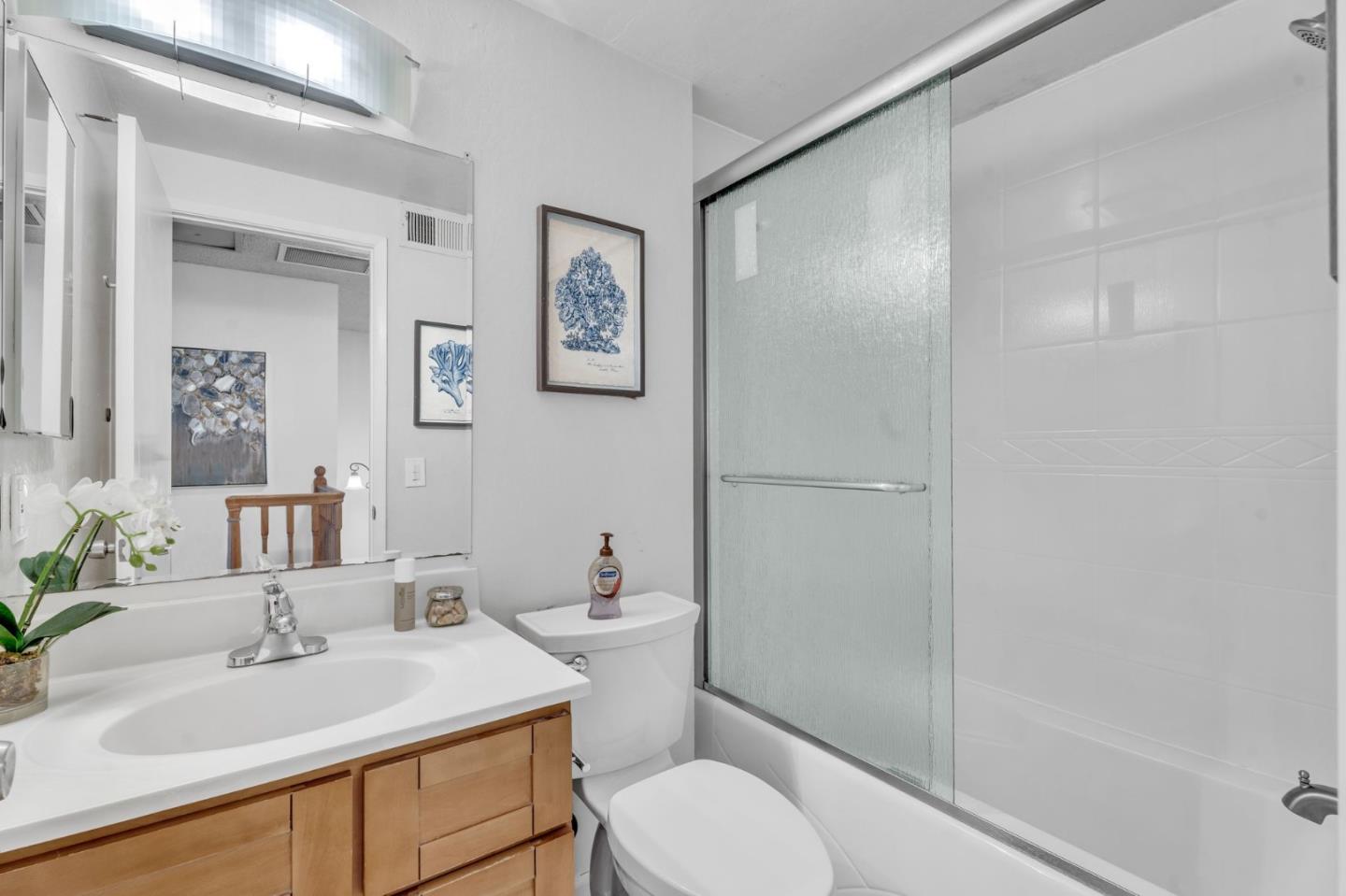 1573 Beach Park BLVD