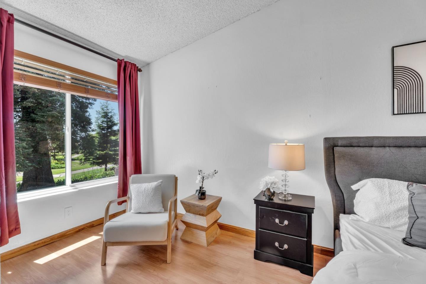 1573 Beach Park BLVD