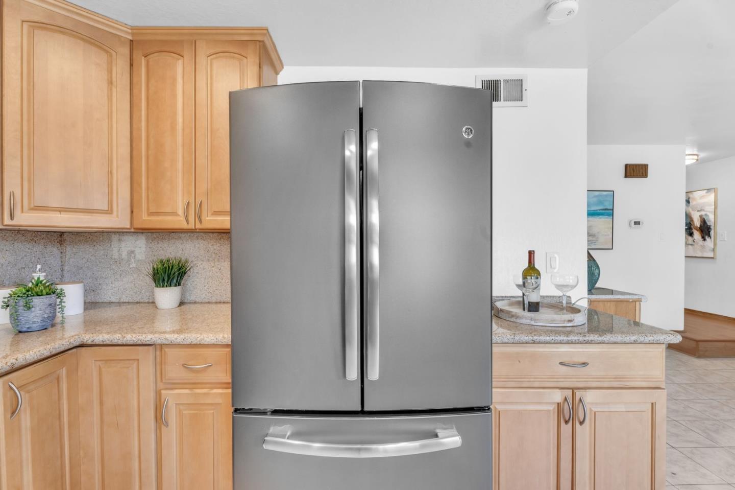 1573 Beach Park BLVD