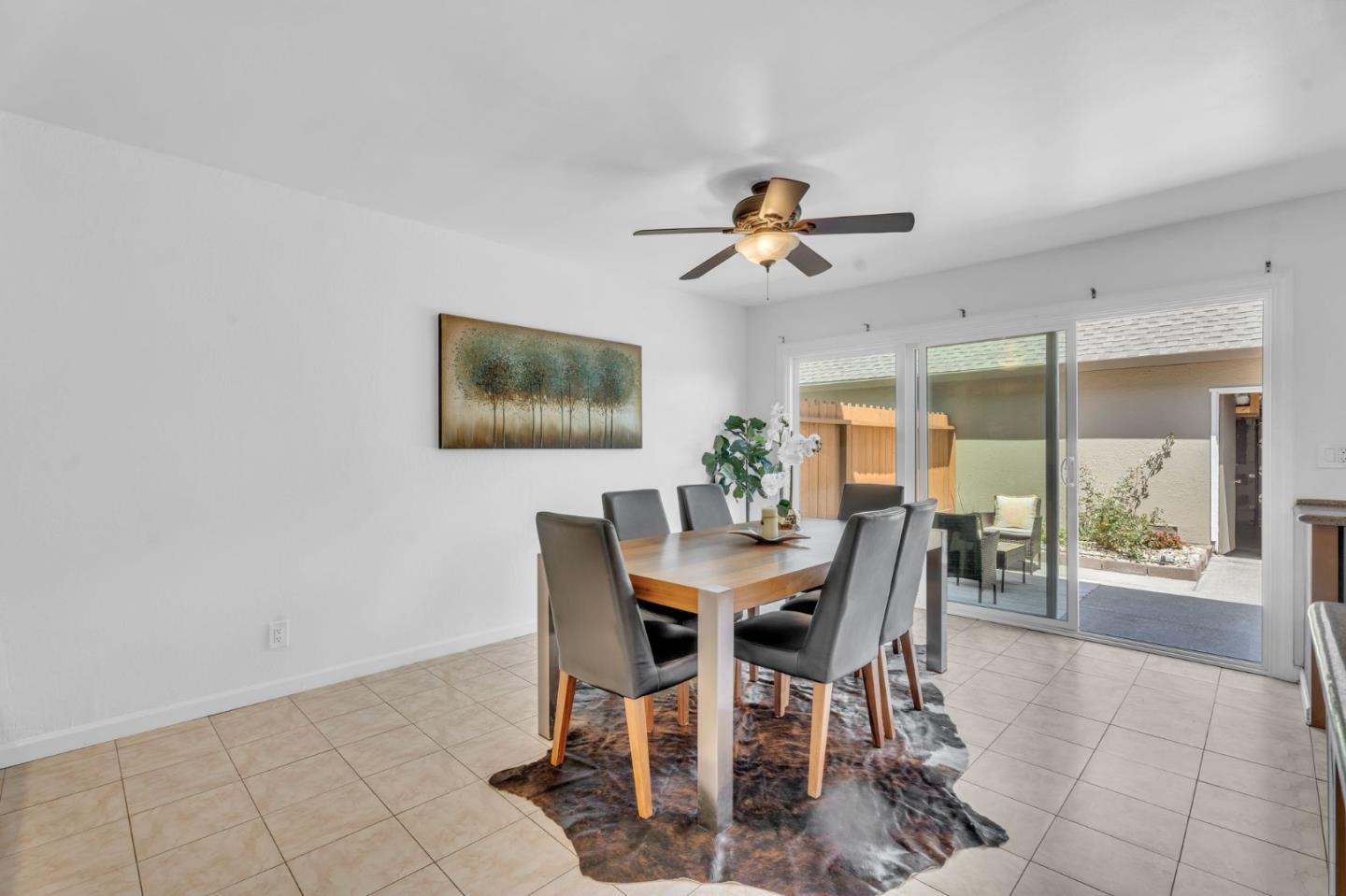 1573 Beach Park BLVD