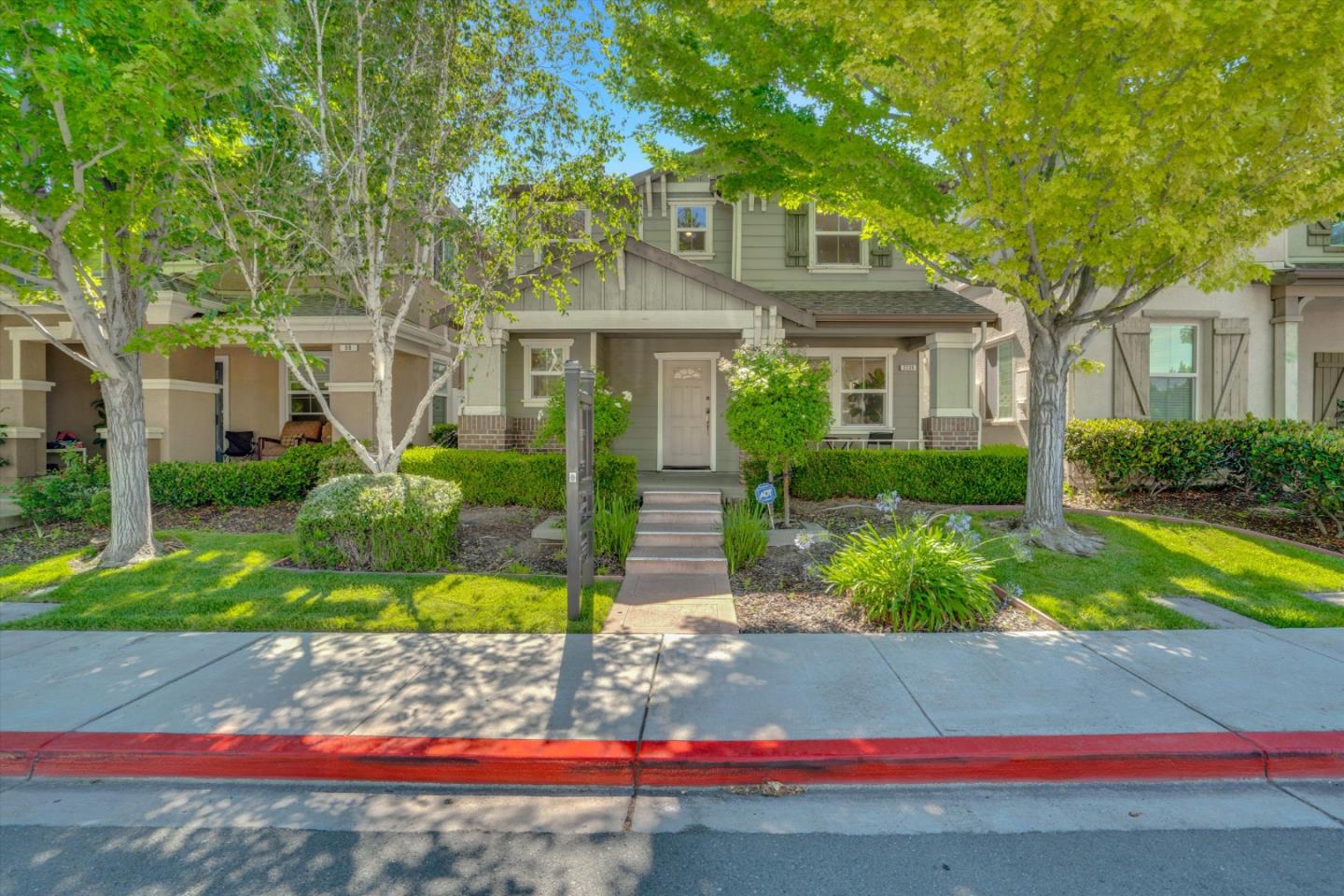 2339 Freed AVE
