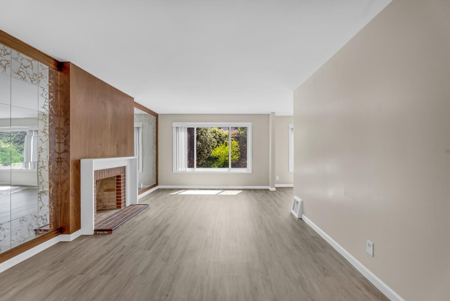 145 Starview WAY