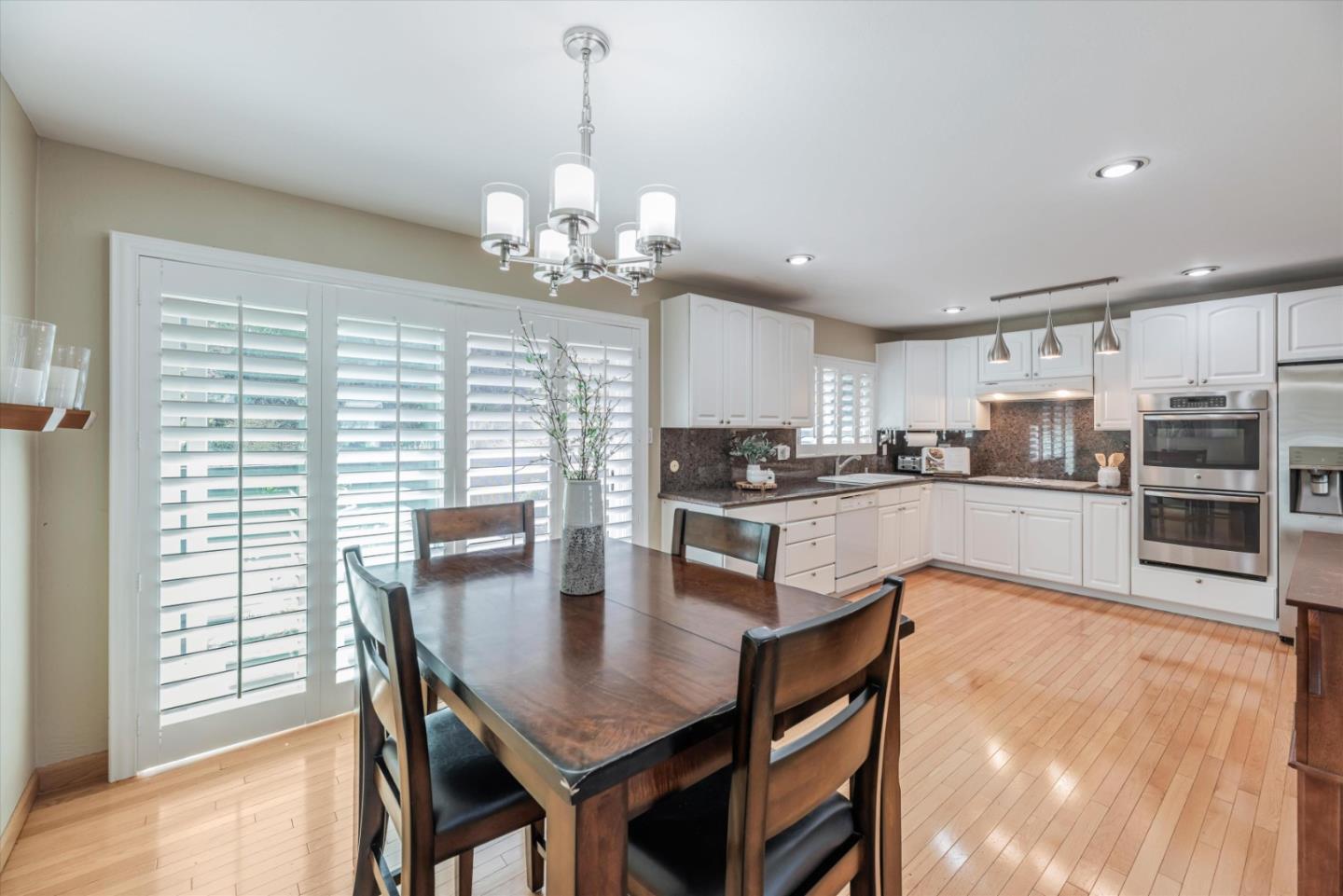 145 Lassen DR