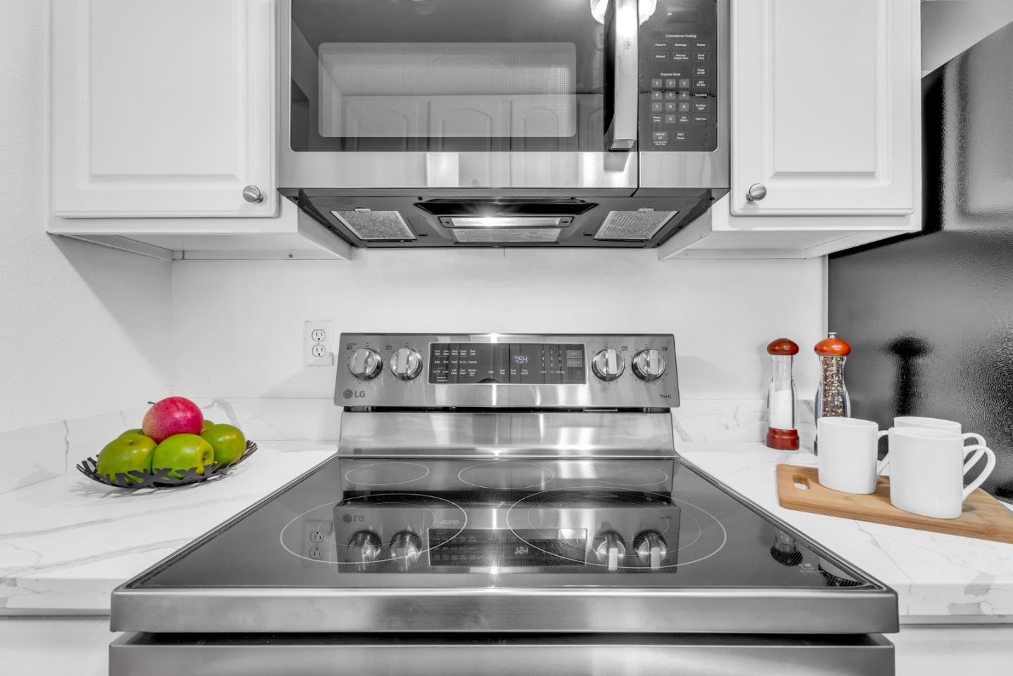 4336 Shelter Creek LN