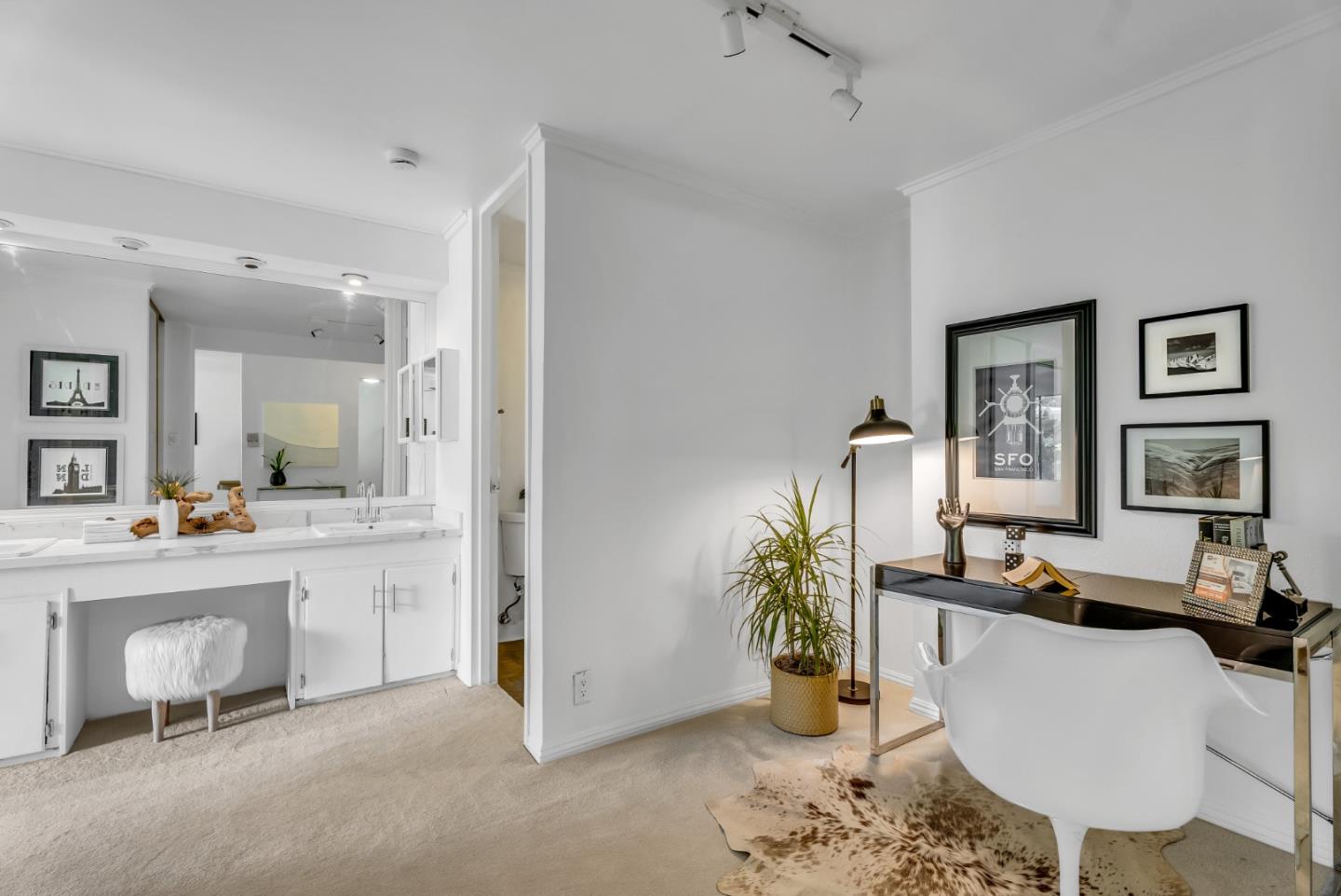 4336 Shelter Creek LN