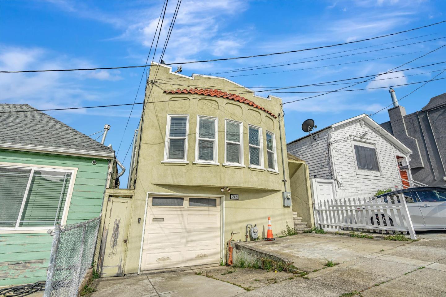 249 Pope ST