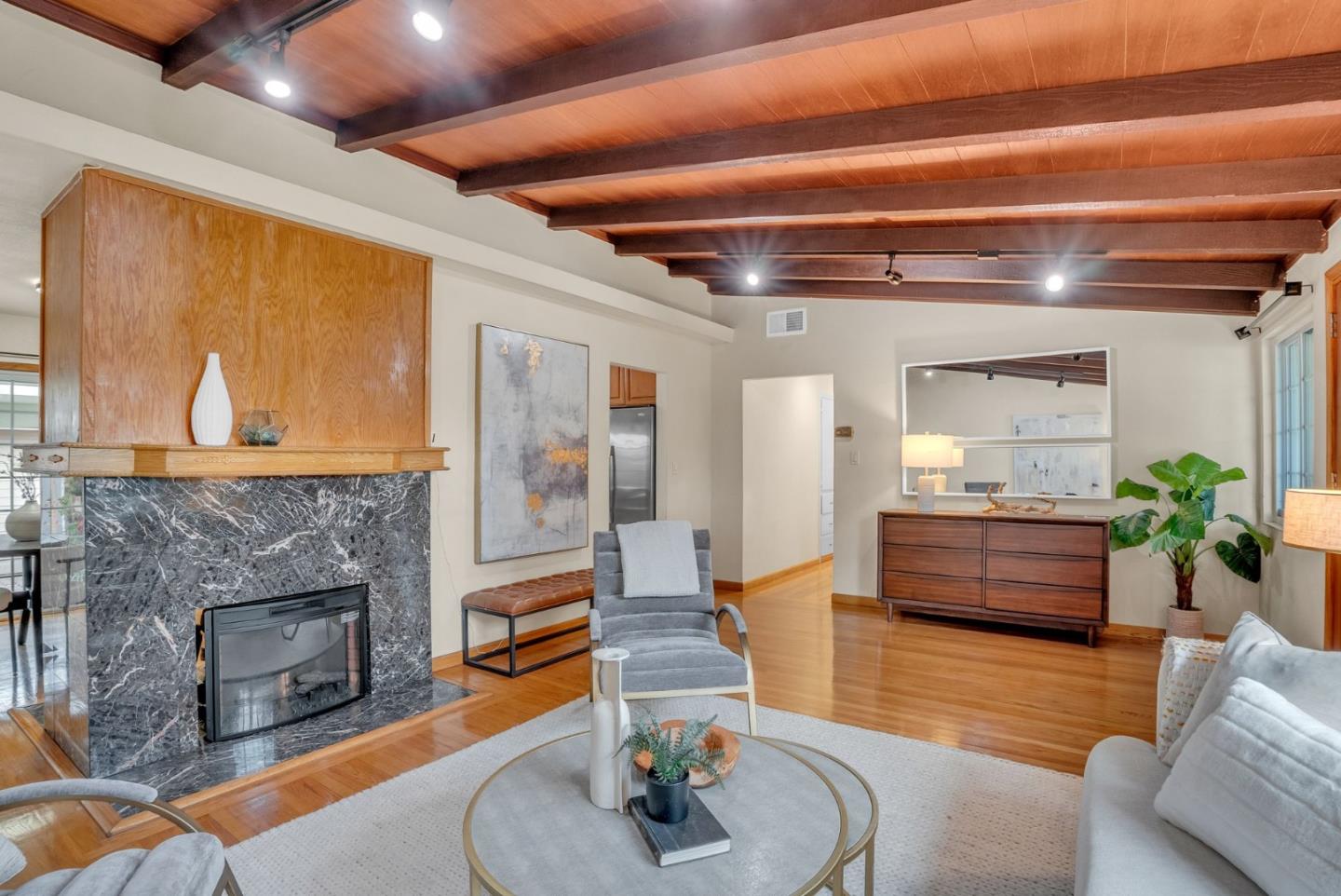 2399 Bermuda LN