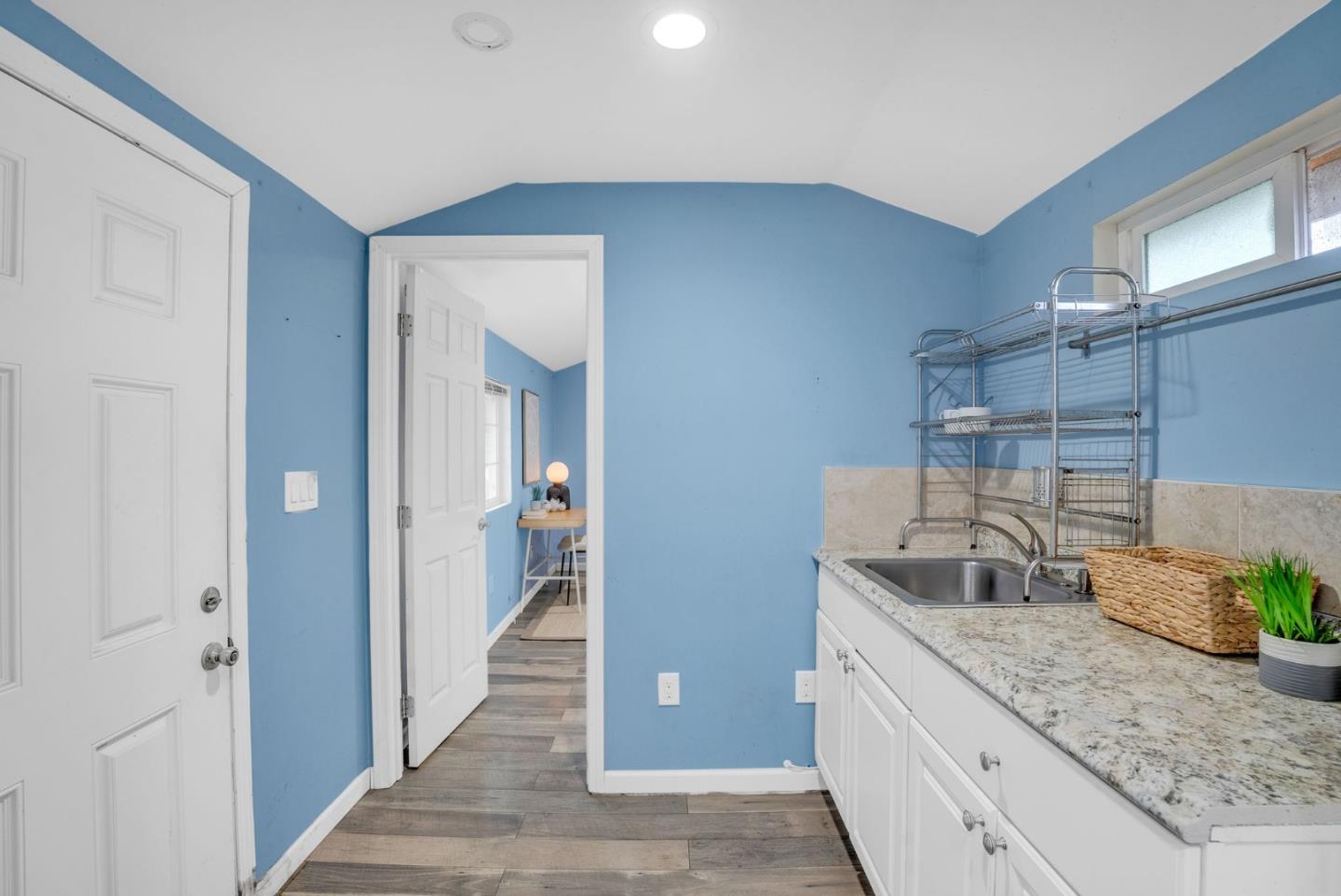 2399 Bermuda LN