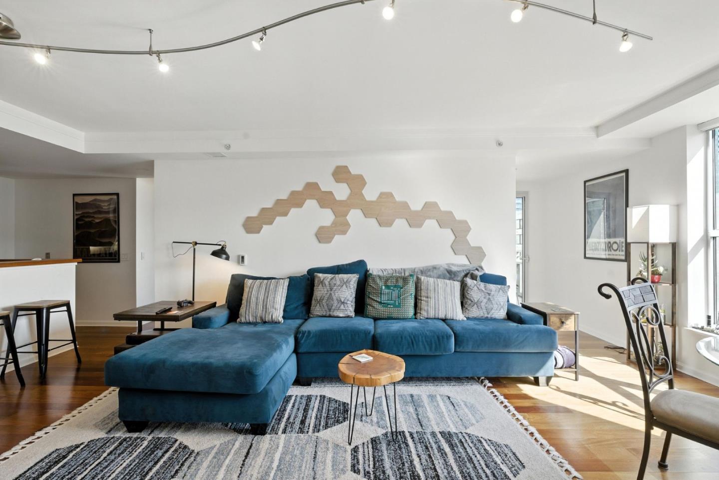 400 Beale Street 1413