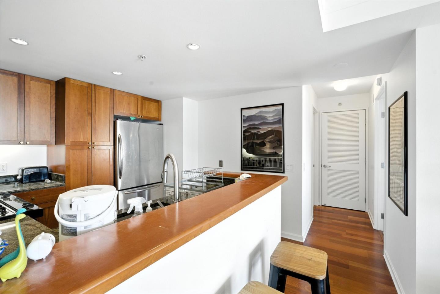 400 Beale Street 1413