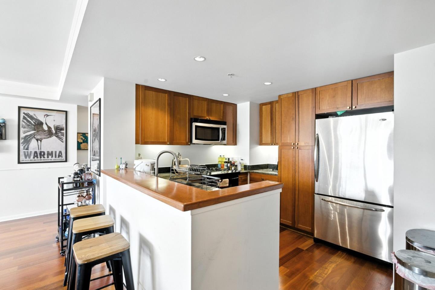 400 Beale Street 1413