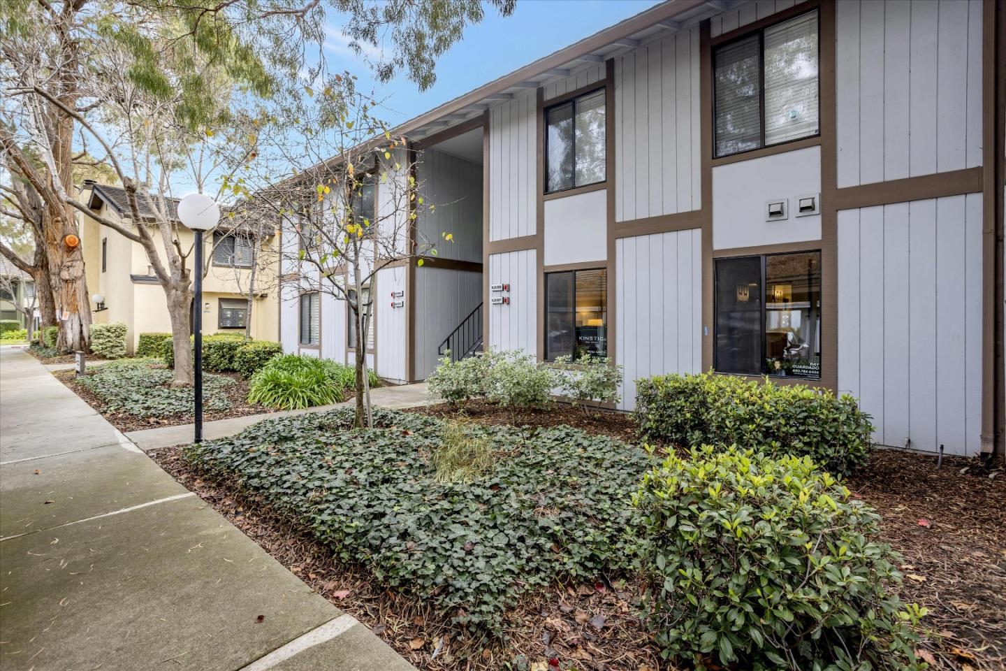 6268 Joaquin Murieta AVE F