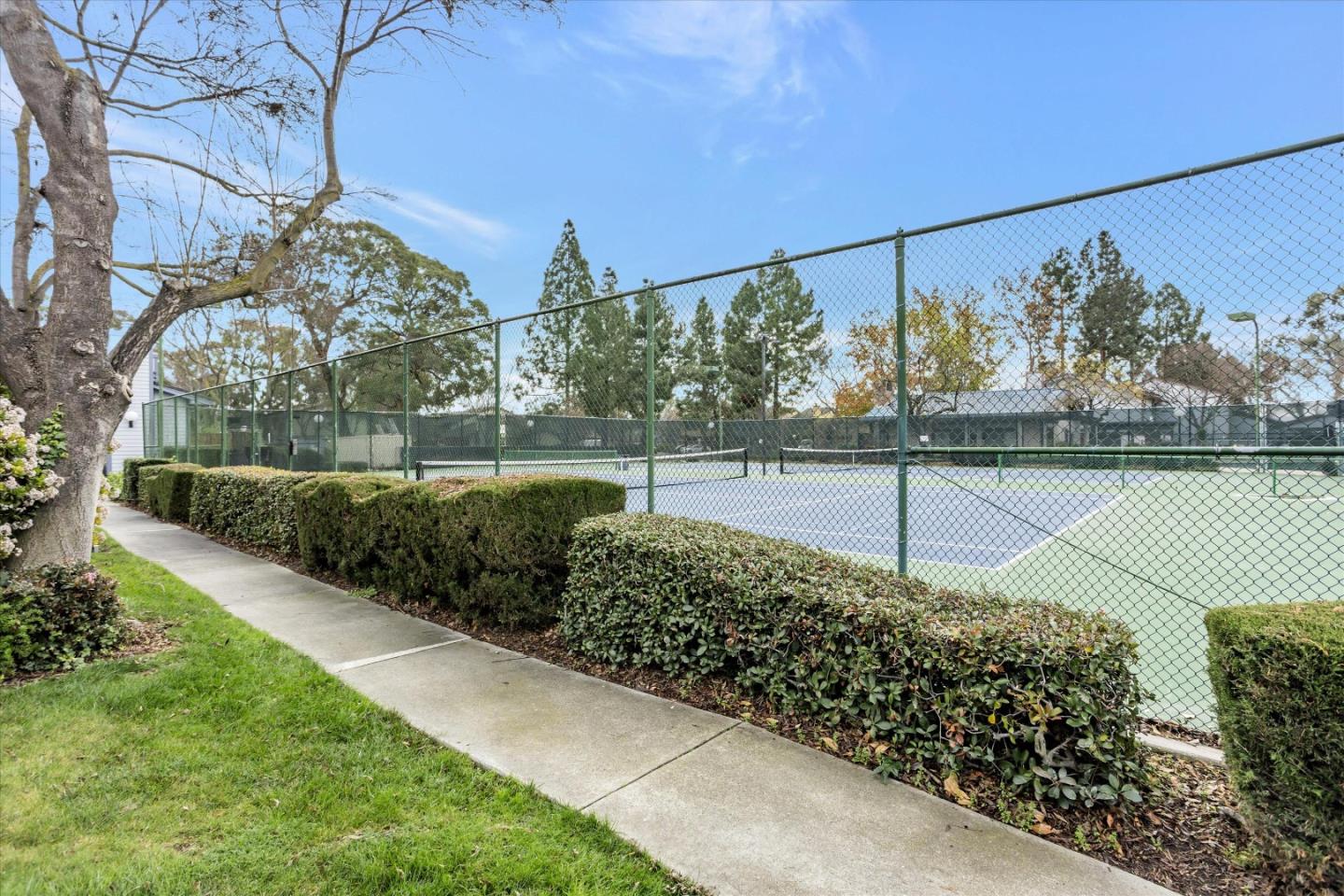 6268 Joaquin Murieta AVE F