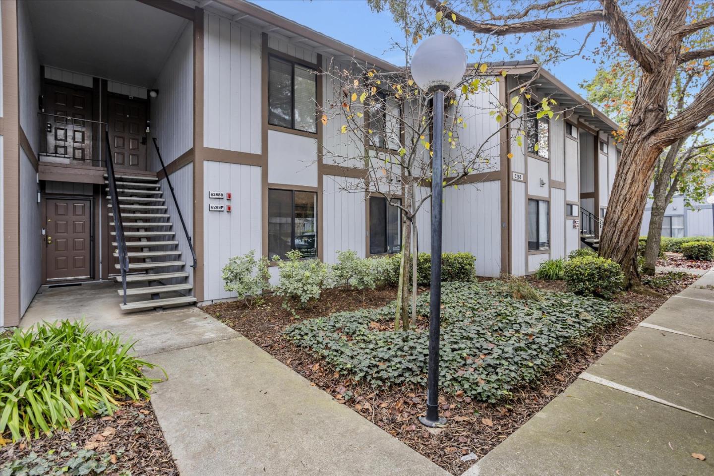 6268 Joaquin Murieta AVE F