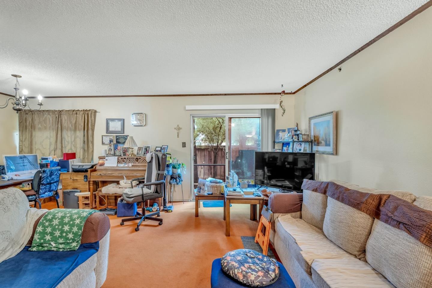 3777 Fairfax WAY