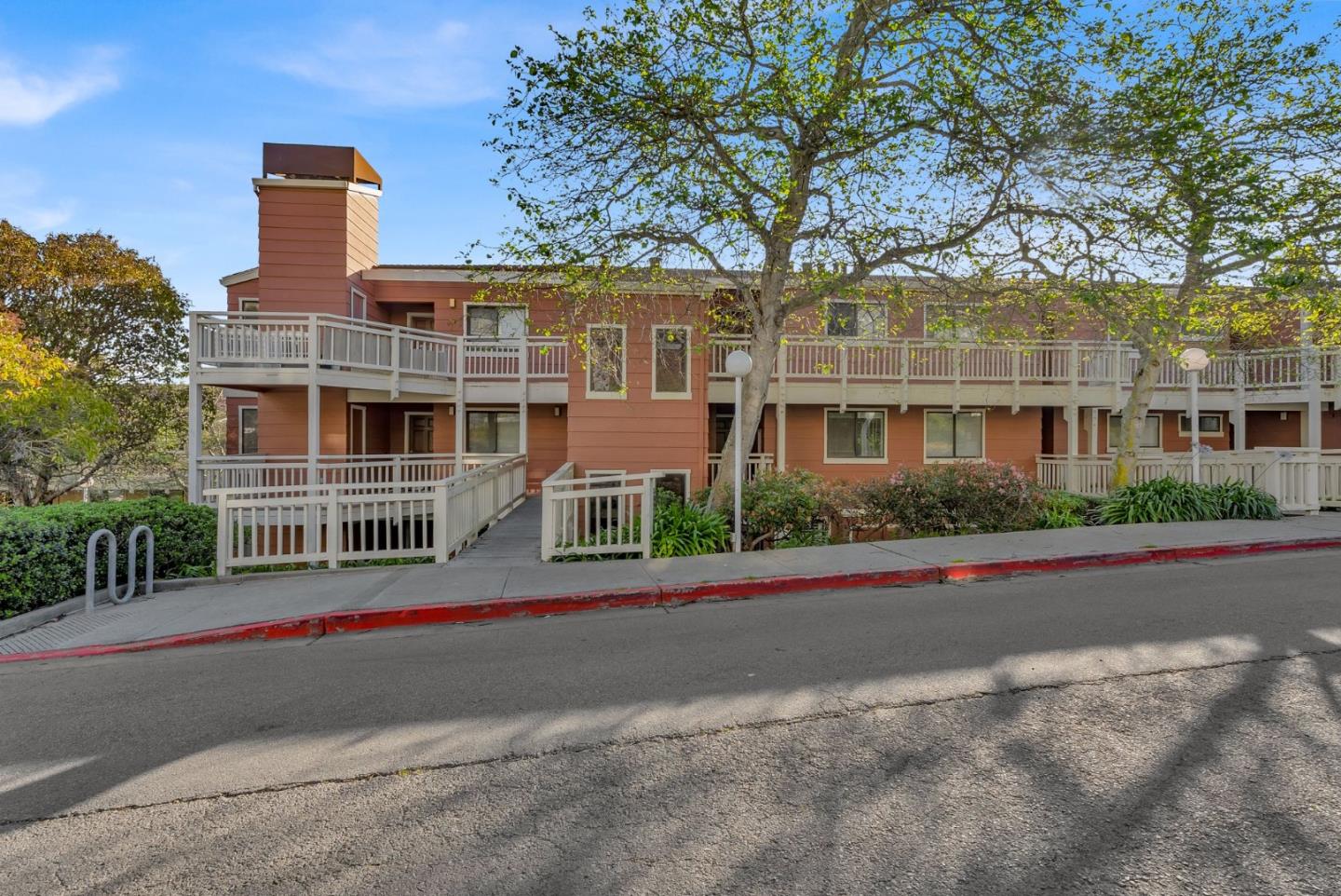 2107 Wildflower CT