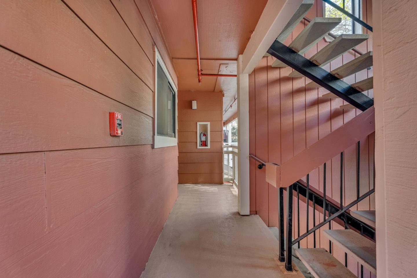 2107 Wildflower CT