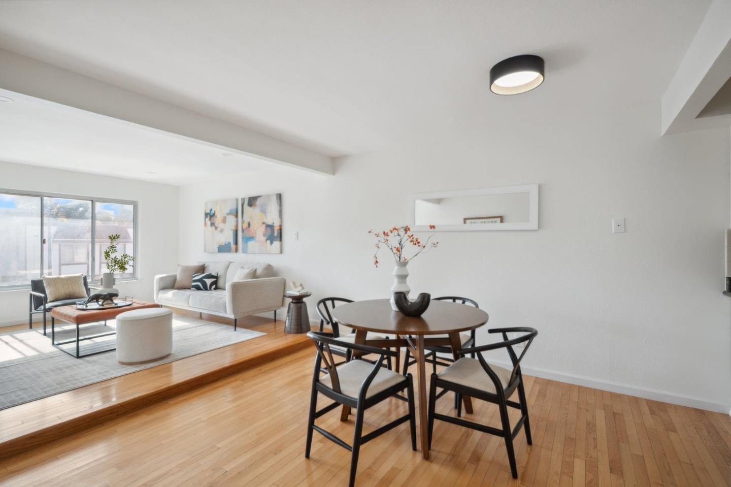 3860 Fairfax WAY