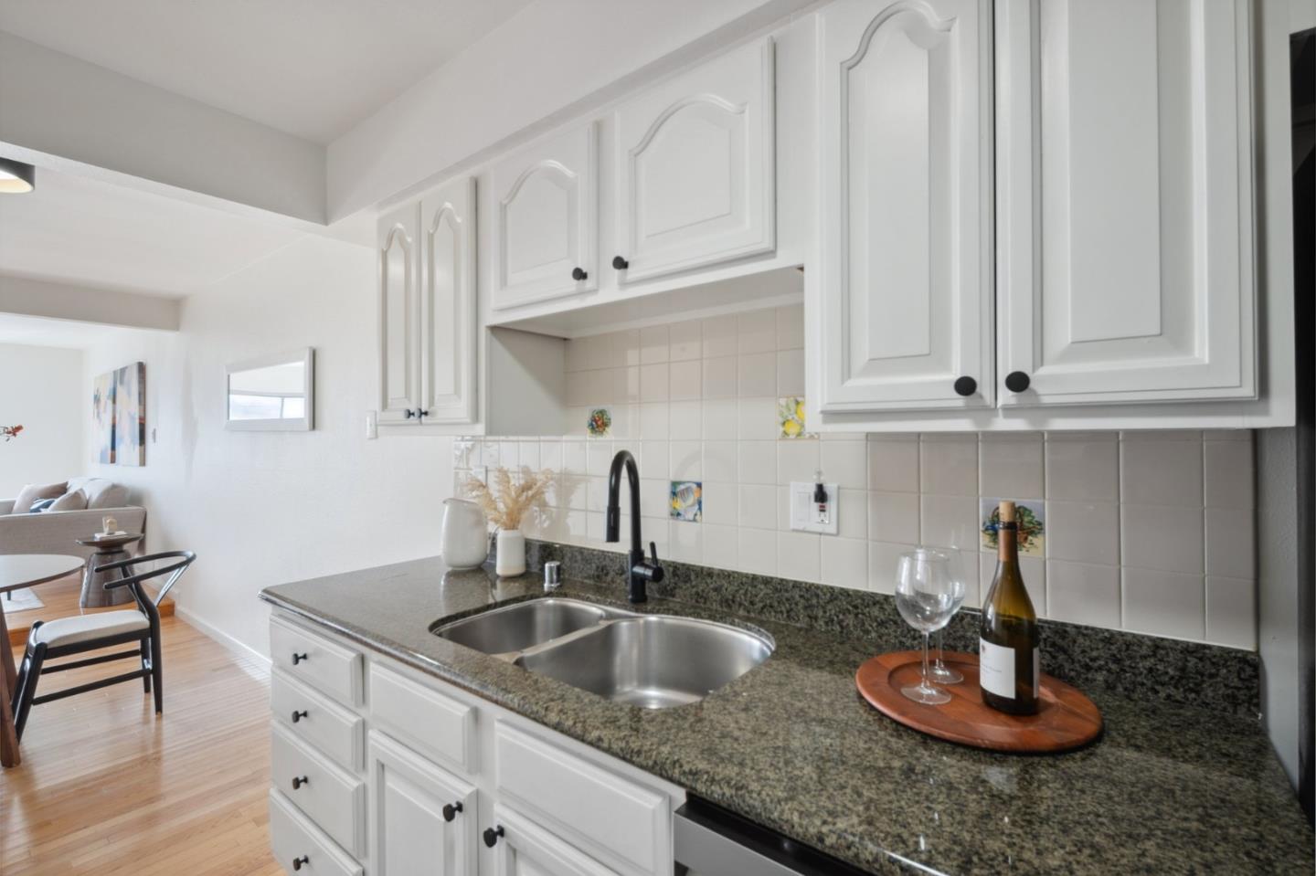 3860 Fairfax WAY