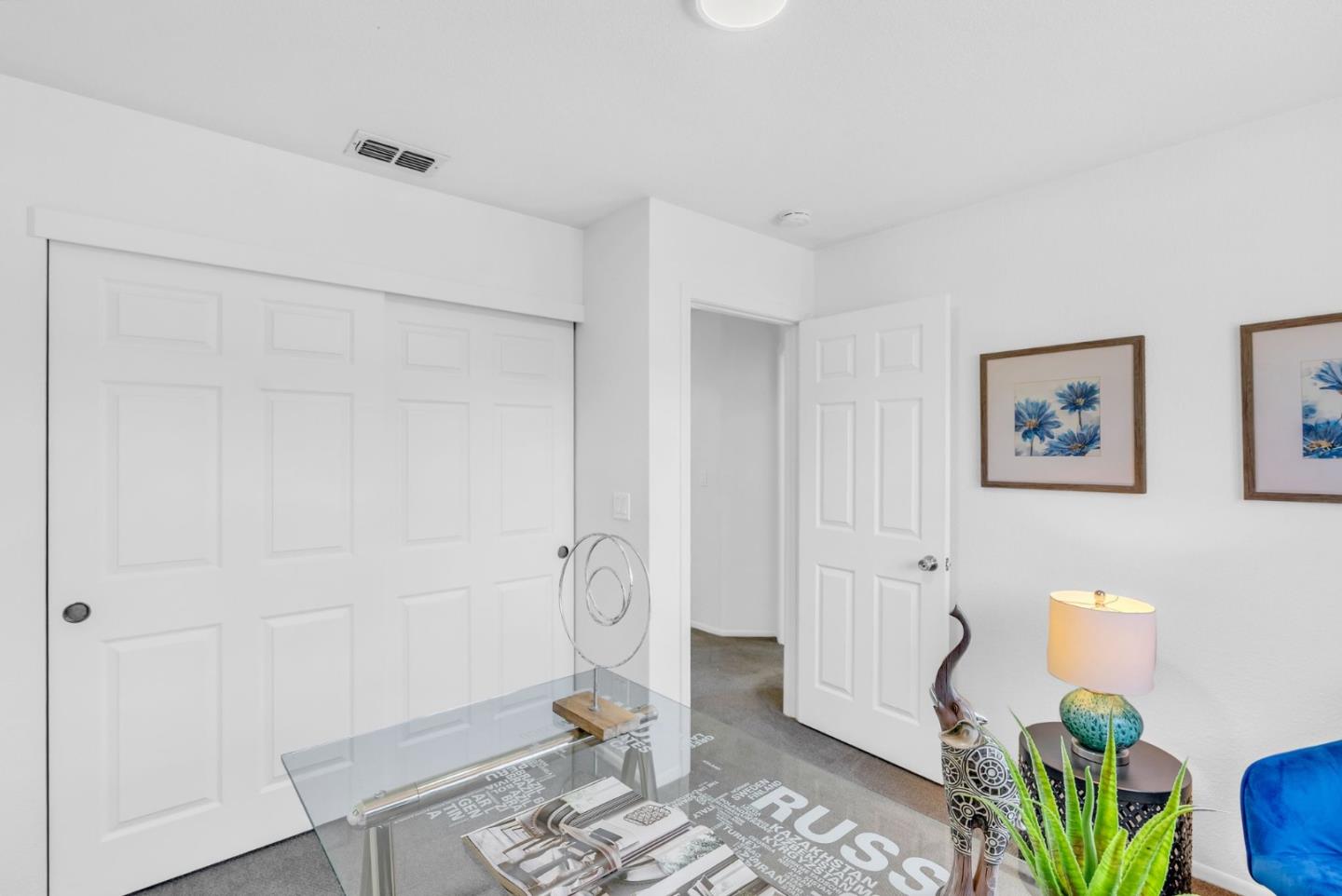1005 Mepham DR