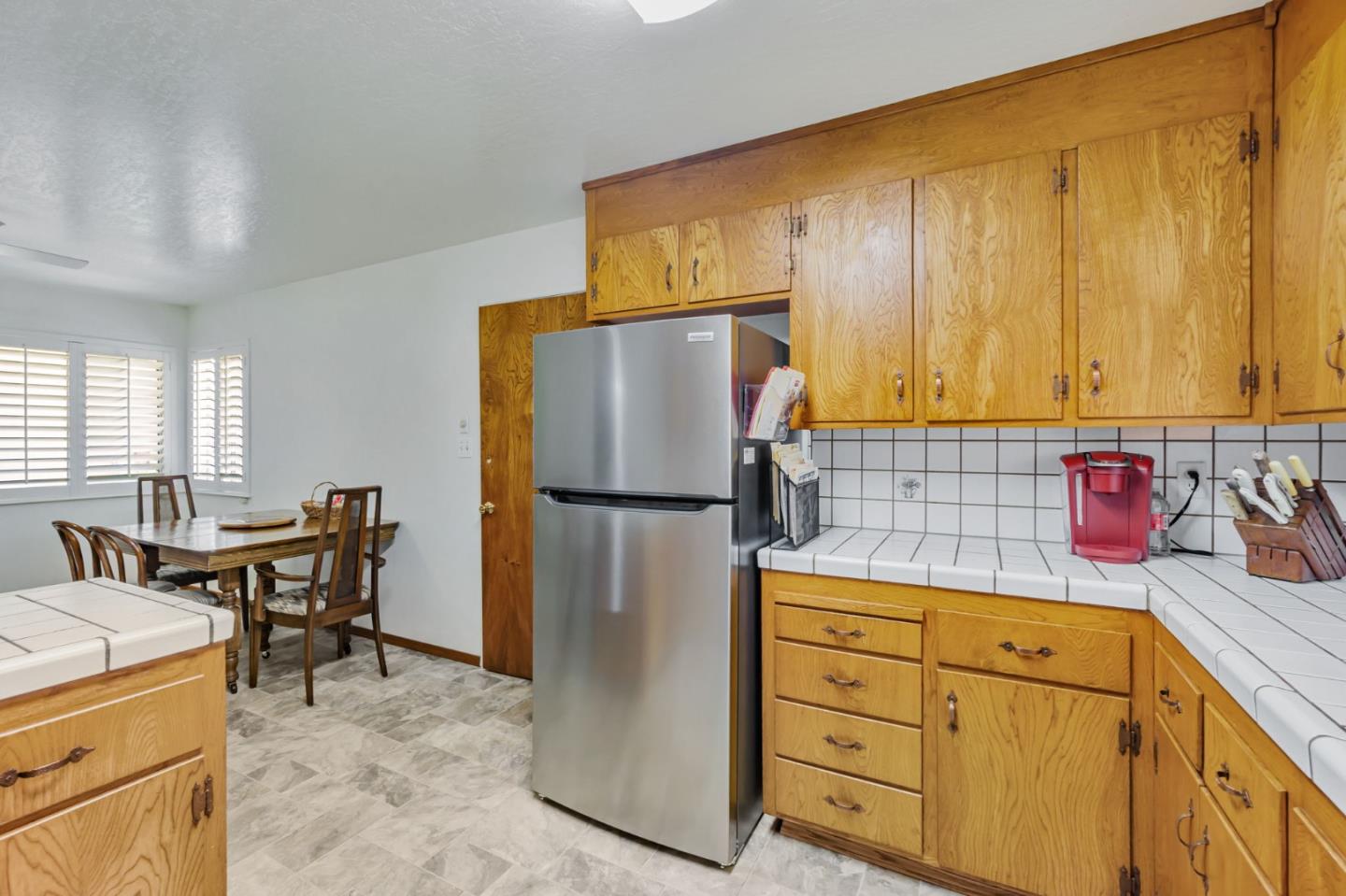 501 Lindley DR