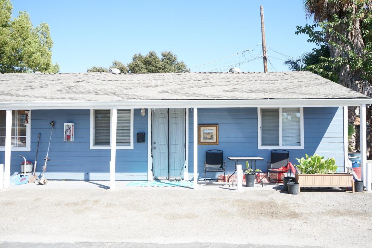 1204 South AVE