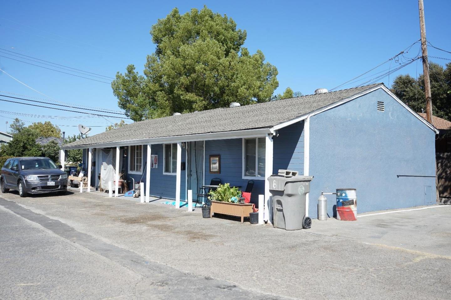 1204 South AVE