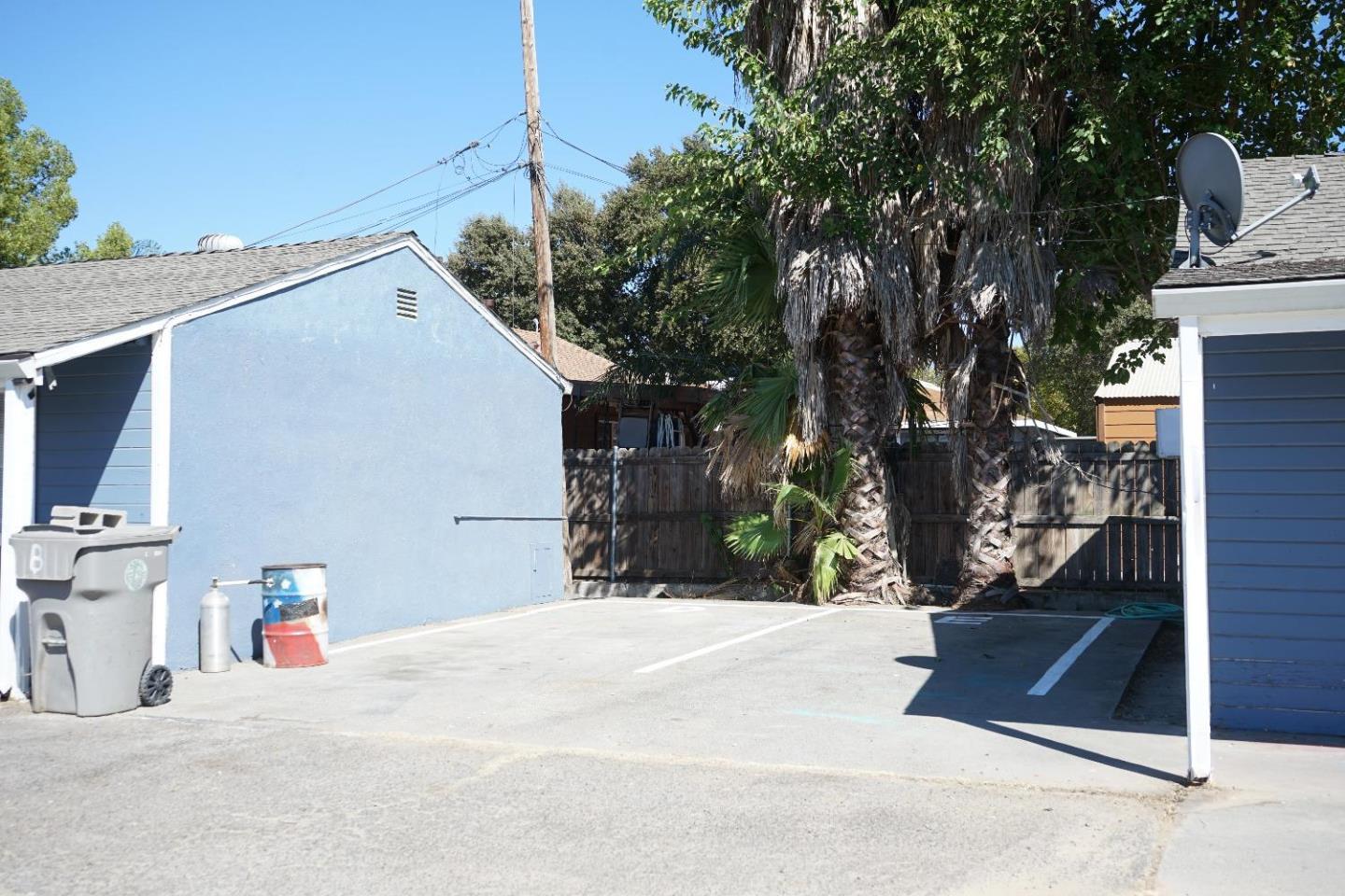 1204 South AVE