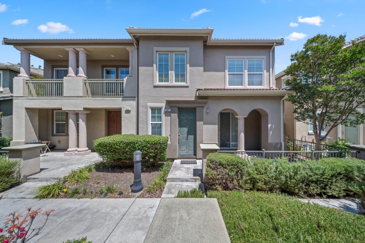 207 Montevina Way