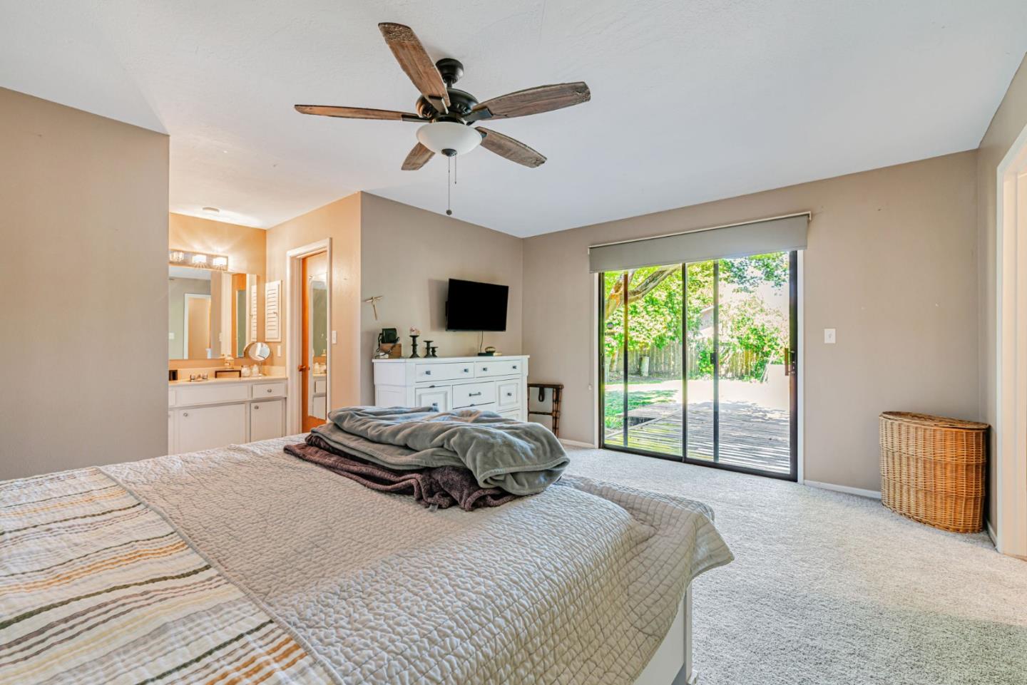 3115 Polk Way