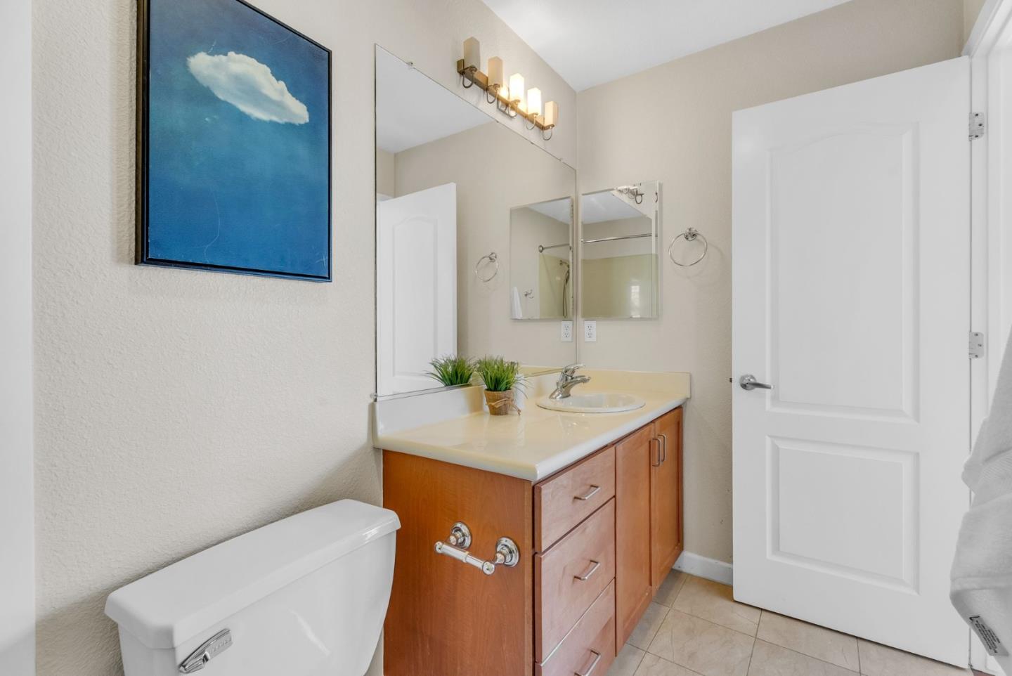 700 Mesa CIR